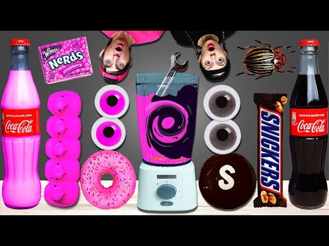 Pink Food VS Black Food Challenge 음식 챌린지 MUKACHU
