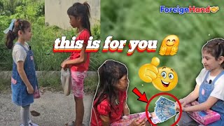 She didn't expect that THIS HAPPENED.. 😯 | #foreignhand #manha #smallactsofkindness