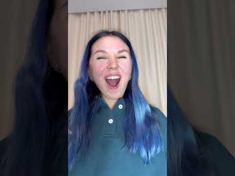 A life hack for those who don't have a table to eat spicy corn chips ๐