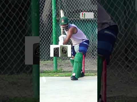 প্লাস্টিকের বিশেষ বল দিয়ে ব্যাটিং অনুশীলন অঙ্কনের, এসব বলগুলো পাতলা; অল্পতেই বাতাসে সুইং করে