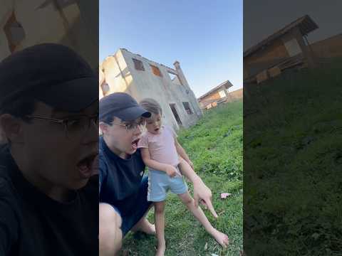 ACHAMOS UMA BONECA ENTERRADA