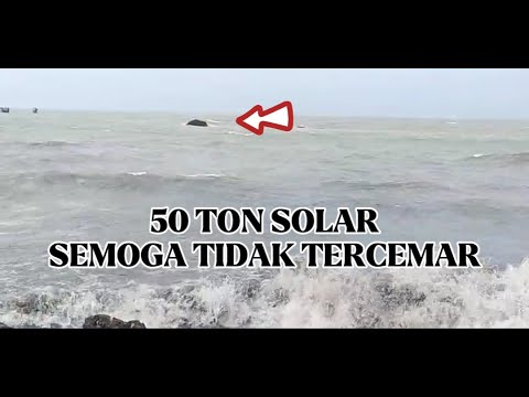 KAPAL PENGANGKUT SOLAR TENGGELAM DI PELABUHAN SLUKE REMBANG, CUACA BURUK NGERI