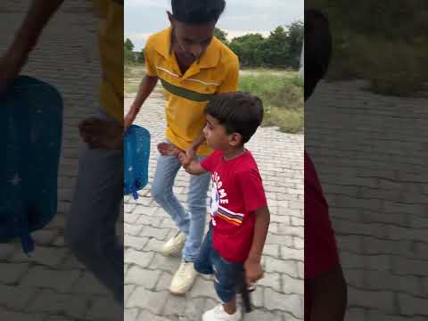Ek Ladke Ko Kidnap Krke gadi mein bhar liya ||~ #viral #video #youtubeshorts #song #gun #badmashi