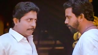 ചേട്ടന്റെ കസ്റ്റഡിയിൽ തരക്കേടില്ലാത്ത പെൺകുട്ടികൾ ഉണ്ടോ | Malayalam Comedy Scenes | Sreenivasan