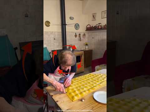 Grandma is going to be 80 years old!#shortvideo