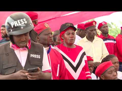 Robert Kyagulanyi asuubizza abe Mayuge amazannyalaze, n’ebyobulamu ebirungi