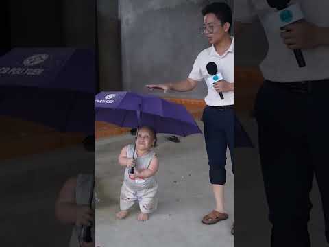 56 tuổi cao 76cm chị Xuyến quê Phú Thụ là người phụ nữ thấp nhất Việt Nam.