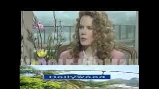 Angelina Jolie Meets Queen Elizabeth Nicole Kidman Desperate for Another Baby Top Stories