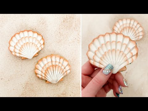 LIVE Cookie Decorating with SweetAmbs and Montreal Confections - Seashell Cookies