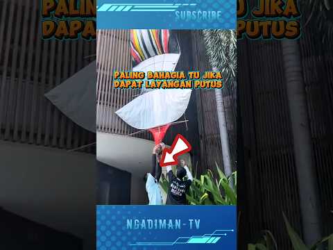 MOMEN BAHAGIA TU JIKA BISA MENDAPATKAN LAYANGAN PUTUS #viralvideo #shortsvideo #trending #layangan