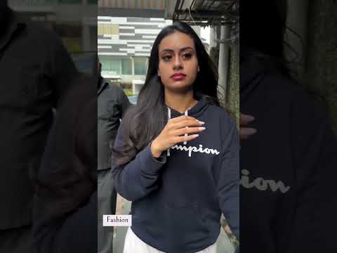 न्यासा देवगन दुर्गा पूजा के बाद सिंपल कैज़ुअल लुक में स्पॉट ✨