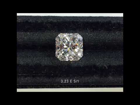 Square Radiant Diamond 3.23 cts 