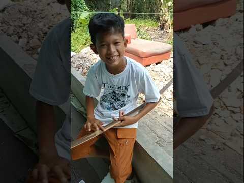 nunggu ziad sambil niruin suara dan mainin peteng layangan koang #trendingshorts #layanganpeteng