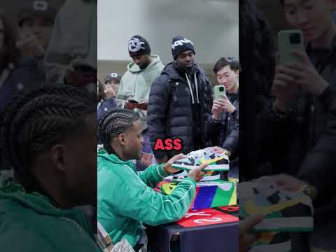 It’s lit chat #culturekicks #sneakerhead #sneakers #kick #shoes #reseller