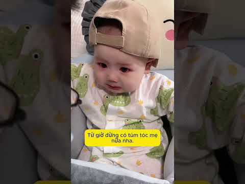 Thời gian ơi, chậm lại một chút để mẹ được ngắm nhìn nét mặt con đáng yêu lâu hơn nữa nhé🥹 #MẹVàCon