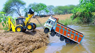 Heavy Loading Tata Truck 20 Wheeler Accident Sand Deep River Pulling Out JCB5CX ? Gadi Wala Cartoon
