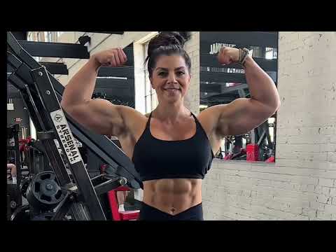 Flavia bonansea Age Biography - Bodybuilders Fitness Model Athlete Gym workout