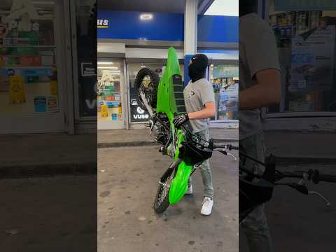 How to shake 2stroke up #shorts