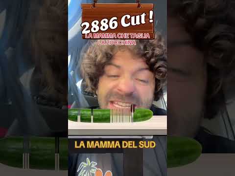 La mamma taglia la zucchina # #mecontrote #dialetti #bambini #ironia