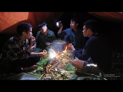 chuyến phiêu lưu ở khu rừng lạ đầy bất ổn #ConAdventure in the forest looking for food