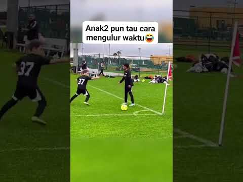 Anak anak pun tahu cara mengulur waktu #fyp #fypyoutube #football #fypシ゚ #sepakbola