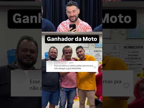 Ganhou a moto e foi de capacete 😂😂