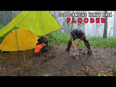 CAMPING IN HEAVY RAIN - TENT AREA SUDDENLY FLOODED - SOUND OF RAIN FOR RELAXATION