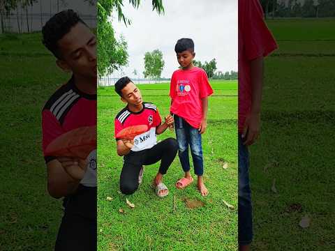 পায়ে গো*বর বরে গেছে 😭। #funny #comedy #djnoyncobra #turnipclub #youtubeshorts #trending #shorts