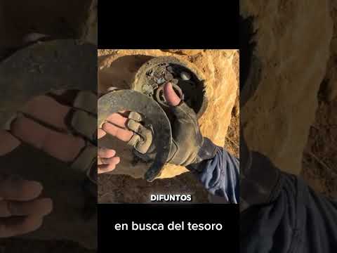 MIRA LAS JOYAS INVALUABLES QUE CONSERVABA ESTE TESORO 😱