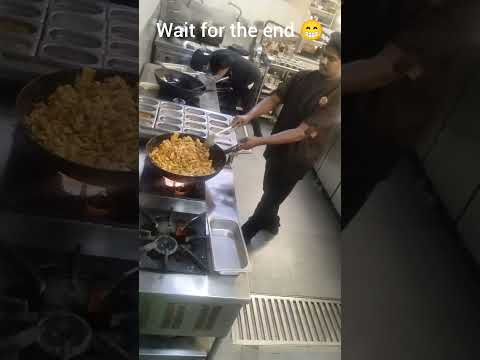 Don't miss the skill. ... #trending #food #cheflover #funnyfood #shorts