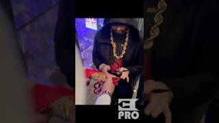 Eminem Autographs Boxing Glove for Usyk