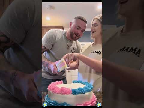 Different gender reveal #genderreveal #genderrevealparty #itsagirl #boyorgirl #genderrevealworld