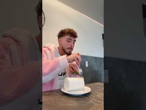 Ich esse eine Kerze 😳🕯️