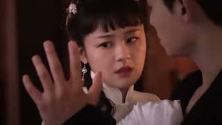 霸道督軍為了保護灰姑娘，強行把她抱上床假裝甜蜜一夜，卻被她怨恨。【千金丫鬟 Maid's Revenge】