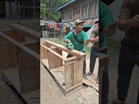the correct way to plan wood..