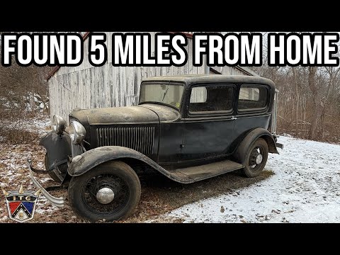 Hidden In Plain Sight - Barn Find 32 Ford & Model A Roadster