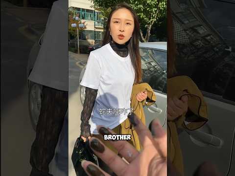 A poor brother made a beautiful painting for his sister ๐คฏ๐ญ!! #shorts