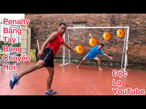 PHC/Thử Thách Sút Penalty Tung Bóng Rồi Sút#phc #thuthachbongda #teamphd