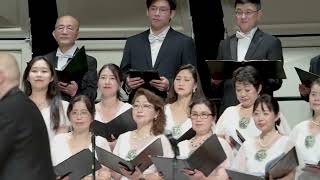 《父亲的草原母亲的河》演唱：新月春之声合唱团，指挥：曹贺茗，钢琴：张海祺