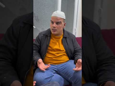 وضع العالم بعدما وقف الفيس 5 دقايق🤣