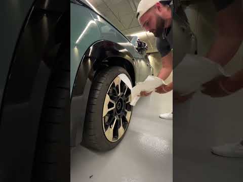 Unwrapping the first ever 644hp BMW XM @BMWUSA  #BMWXM #Unboxing #ASMR #BMWPartner