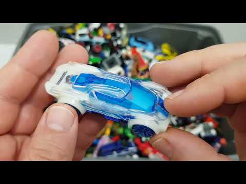 See the cars selected randomly from the box