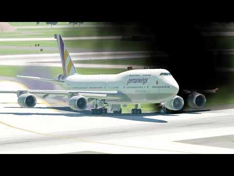 B747 Birdstrike During Emergency Landing [XP11]