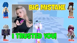 TEXT To Speech Emoji Groupchat Conversations | My Friend Trusted And Gave Robux To The Wrong Person