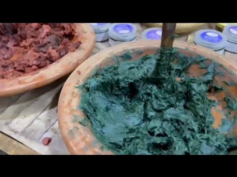 جولة في محل بيع الأعشاب الطبيعية لتجميل