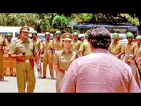 "ലാലേട്ടന്റെ ഒരു കിടിലൻ സീൻ കാണാം.." | Mohanlal Mass Scene | Chathurangam