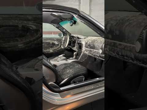 Este Porsche estuvo abandonado 9 años en un garaje… 😨 Hoy empezamos con la limpieza exterior!