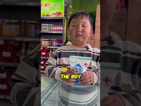 The filial boy wanted to celebrate his grandfather's birthday, but he didn’t have any money#shorts