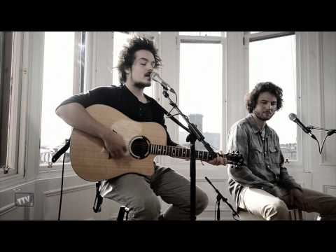 Milky Chance - Flashed Junk Mind & Stolen Dance | Tenement TV