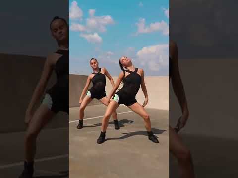 Dance Challenge: Partition
